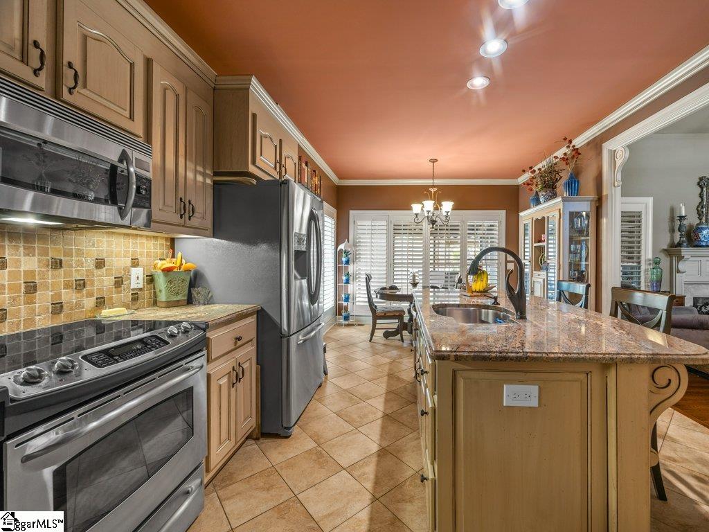 504 Spring Point Court Simpsonville, SC 29681 - Photo 11 of 46