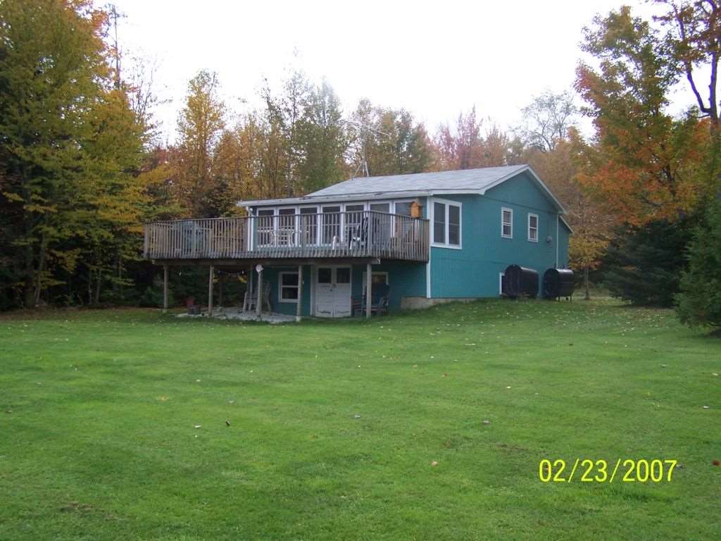 846 South Shore Road Holland, VT 05830 - Photo 1 of 18 Gallery Image 1