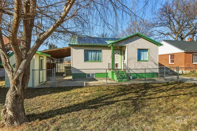 $525,000 | 607 South Powerline Road, Nampa, ID 83686