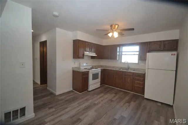 $520,000 | 855 M And O Station Road, Millstadt, IL 62260