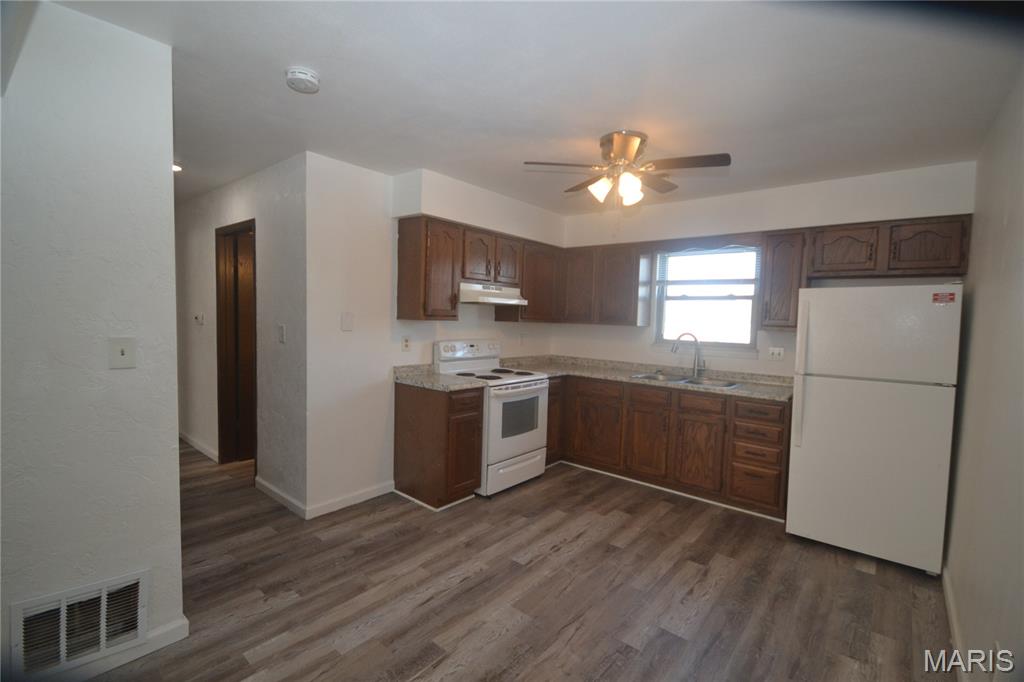 855 M And O Station Road Millstadt, IL 62260 - Photo 10 of 20