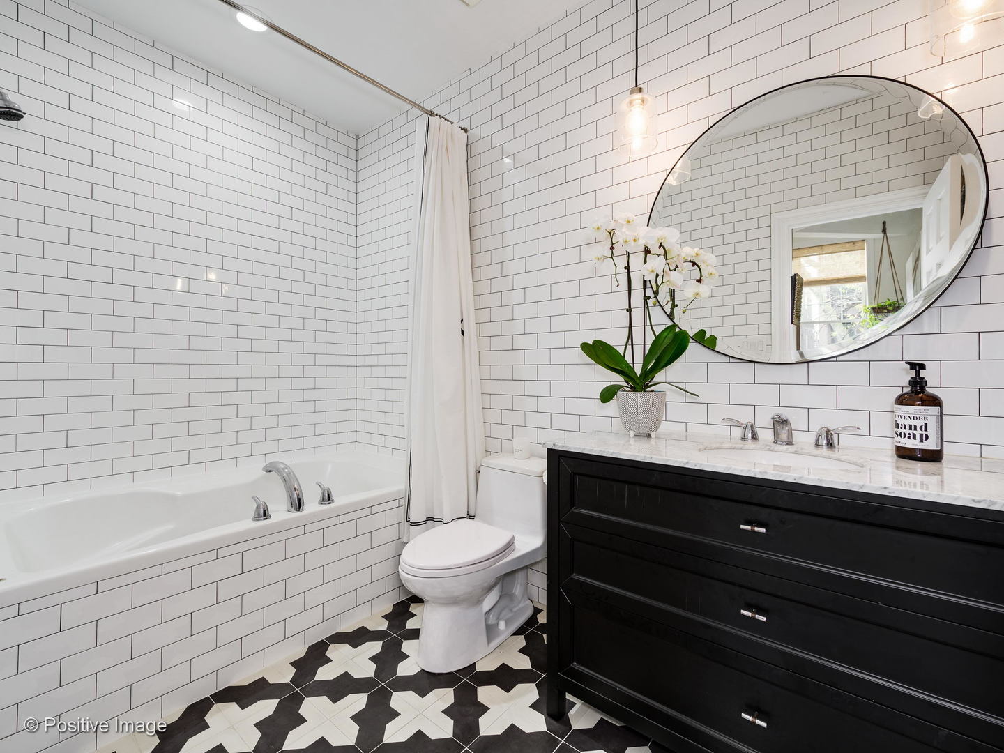 1801 West Thomas Street, Unit 8 Chicago, IL 60622 - Photo 17 of 21