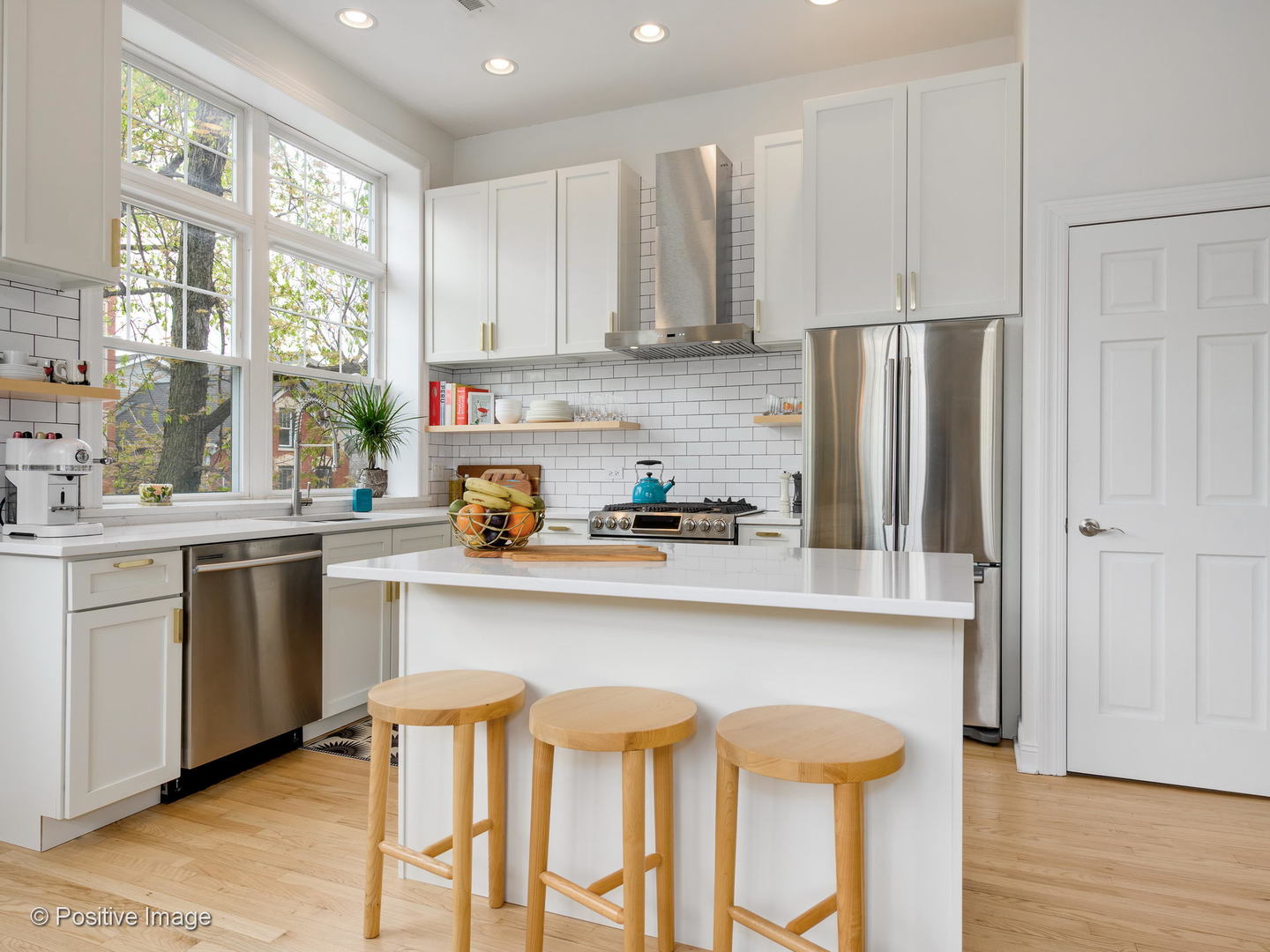 1801 West Thomas Street, Unit 8 Chicago, IL 60622 - Photo 9 of 21