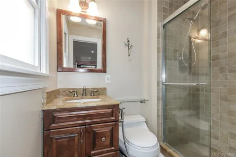 $1,975,000 | 3 St Lawrence Place, Jericho, NY 11753