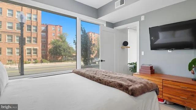 $2,300 | 7700 Georgia Avenue Northwest, Unit 101, Washington, DC 20012