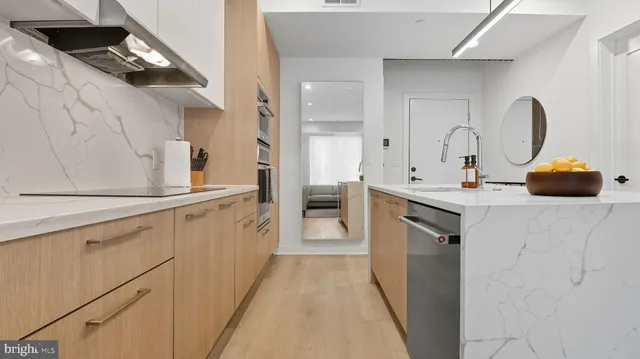 $2,300 | 7700 Georgia Avenue Northwest, Unit 101, Washington, DC 20012