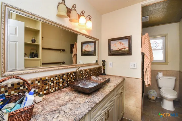 $279,400 | 5971 Wood Hi Road, Victoria, TX 77905