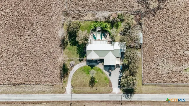 $279,400 | 5971 Wood Hi Road, Victoria, TX 77905