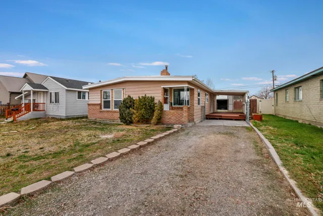 $282,000 | 720 14th Avenue North, Buhl, ID 83316