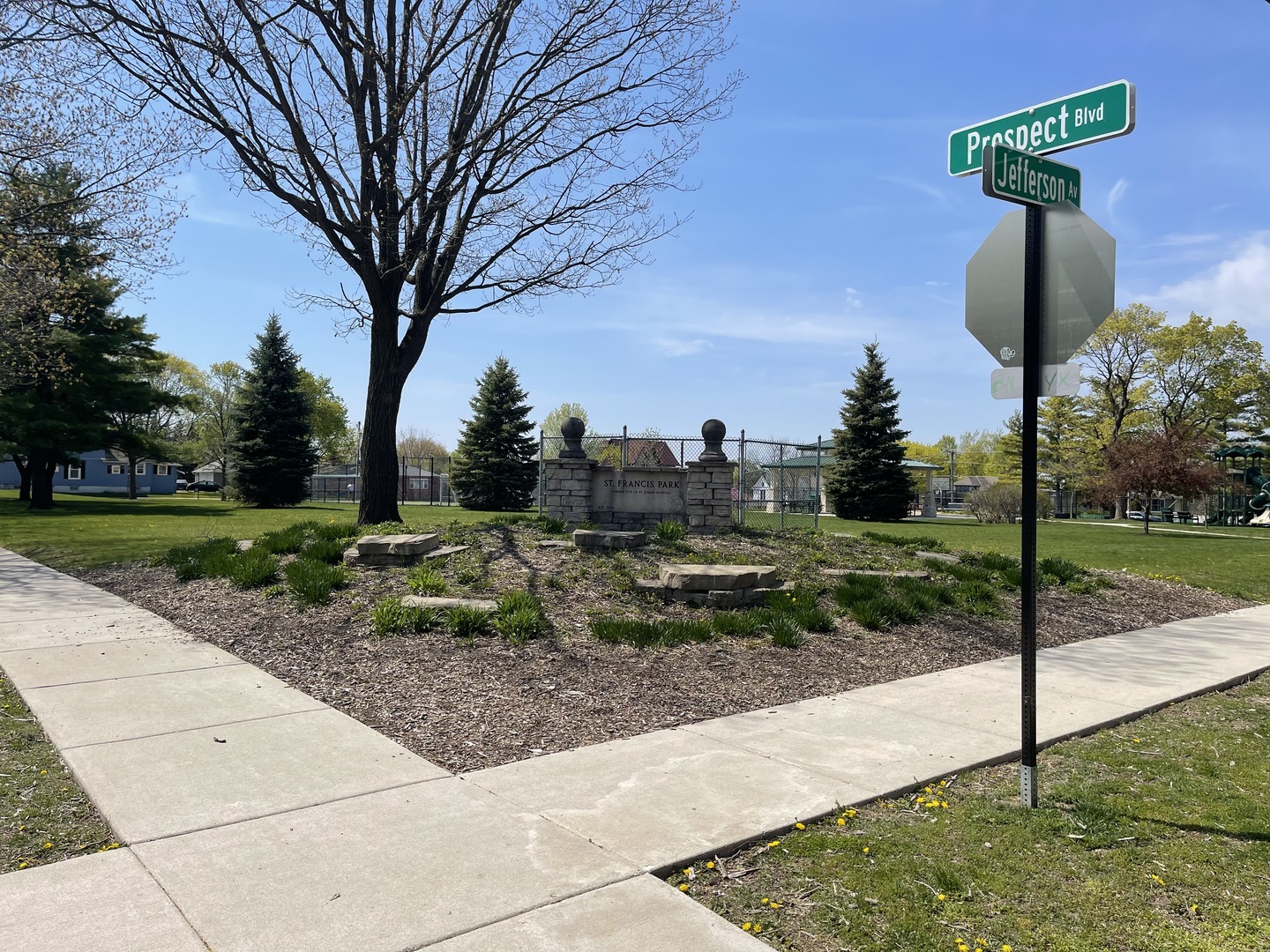 573 Prospect Street Elgin, IL 60120 - Photo 6 of 10