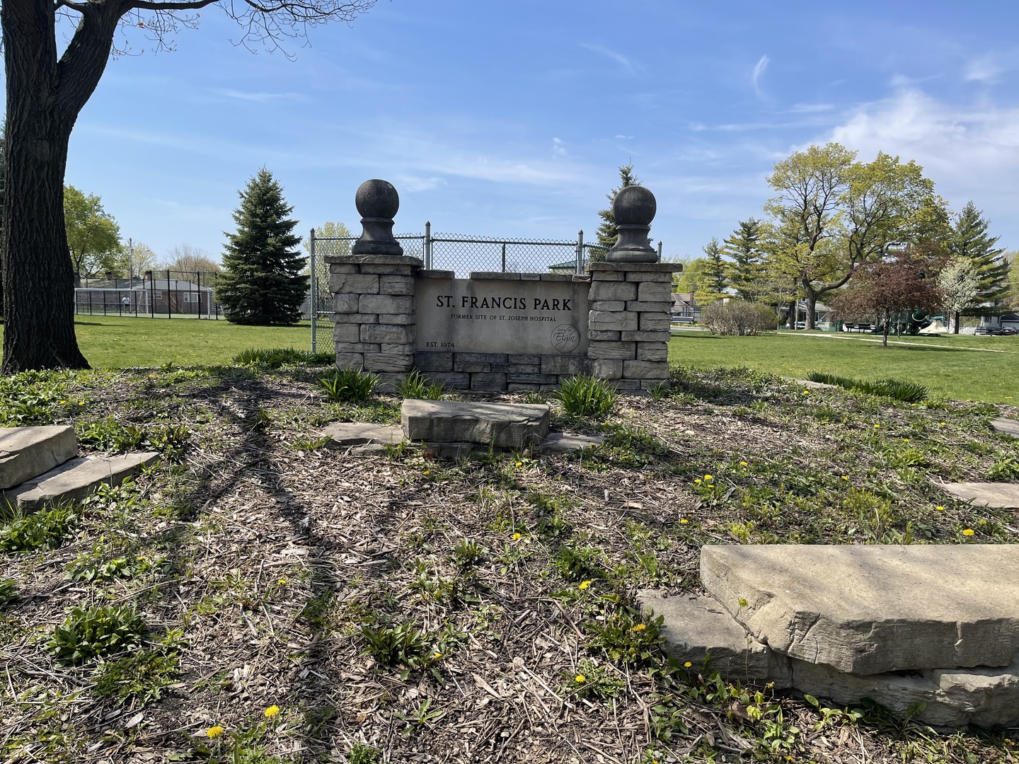 573 Prospect Street Elgin, IL 60120 - Photo 7 of 10