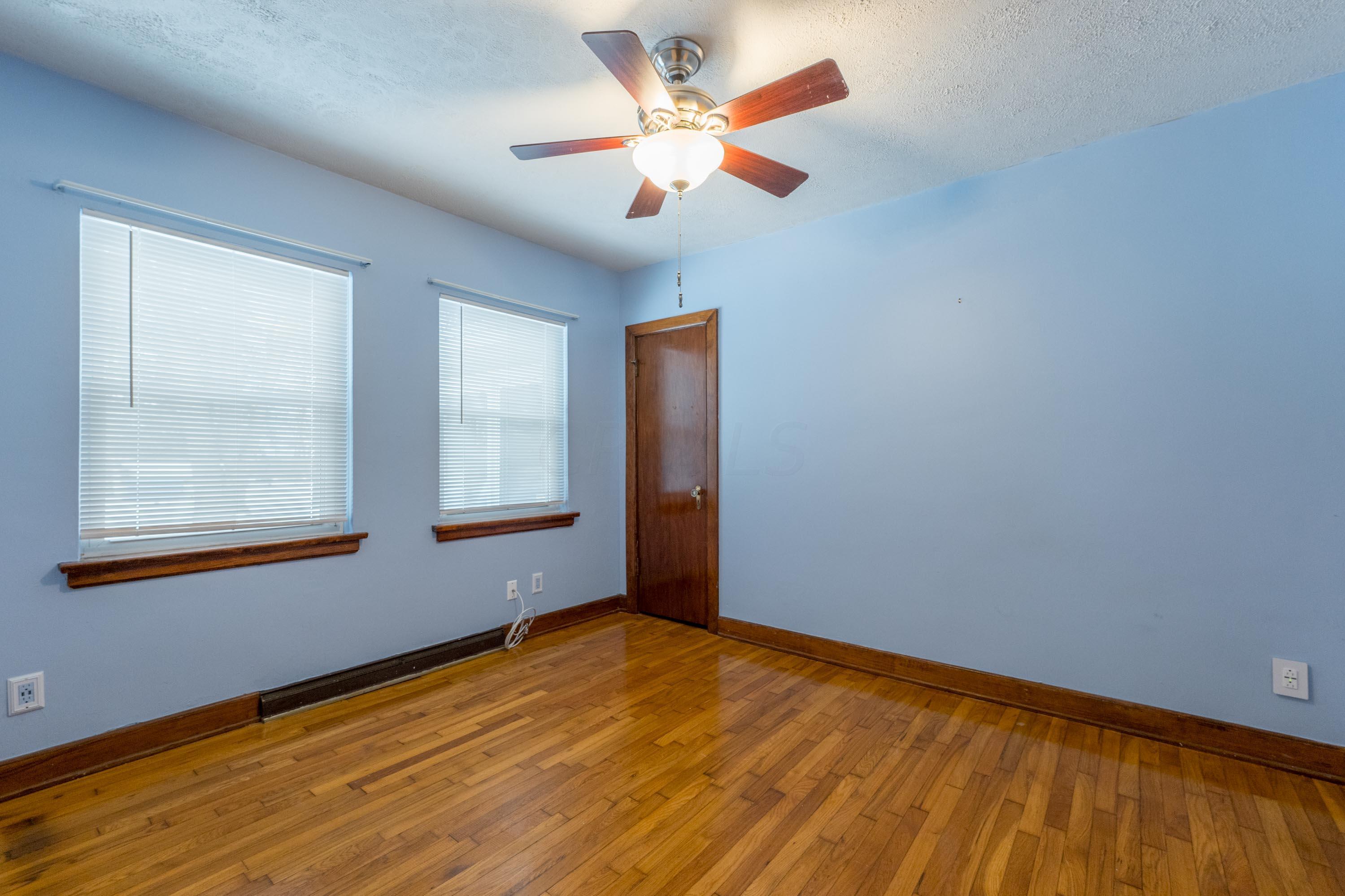3244 Fishinger Road Columbus, OH 43221 - Photo 31 of 71 038P1543251