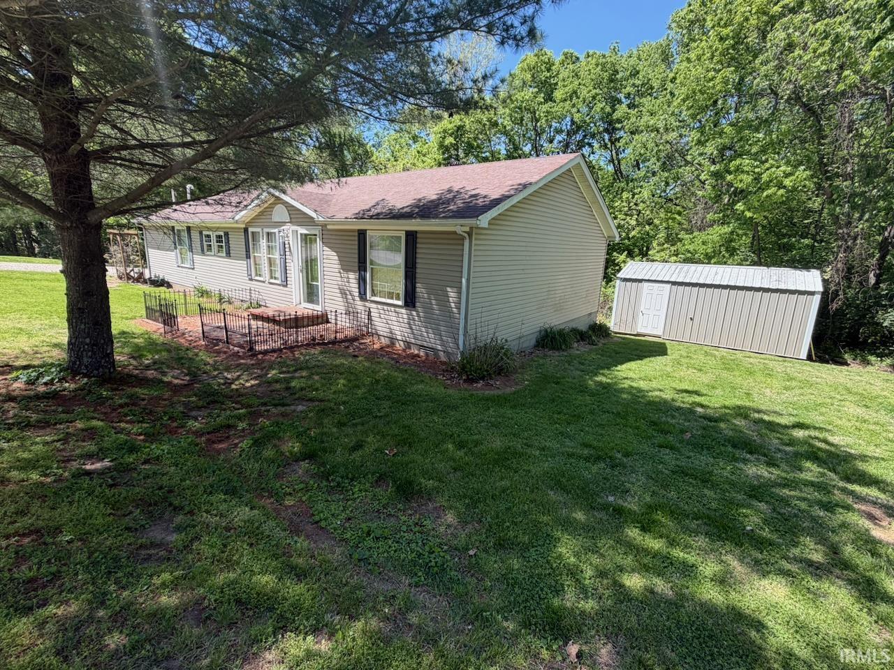 110 Old Petersburg Road Princeton, IN 47670 - Photo 16 of 16 Gallery Image 16