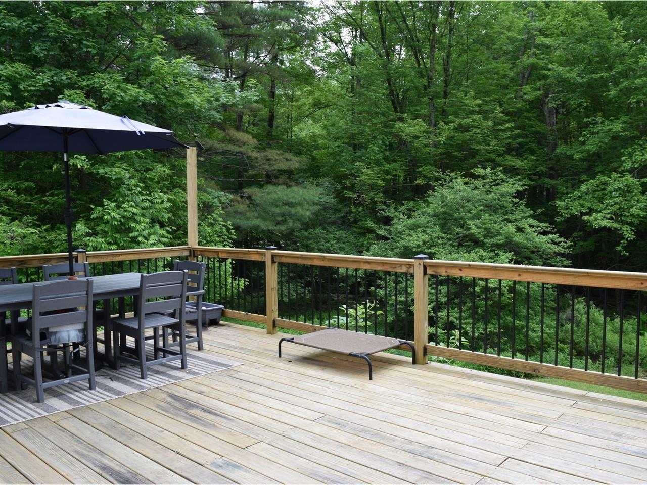 1555 Texas Hill Road Huntington, VT 05462 - Photo 25 of 31 Gallery Image 25