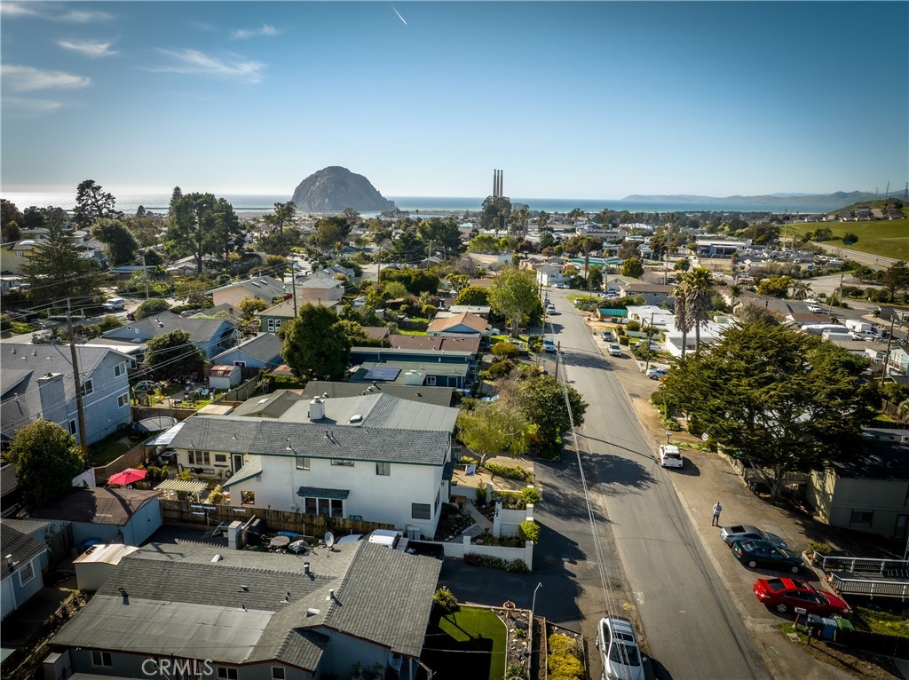 978 Balboa Street Morro Bay, CA 93442 - Photo 34 of 34 a view of a city
