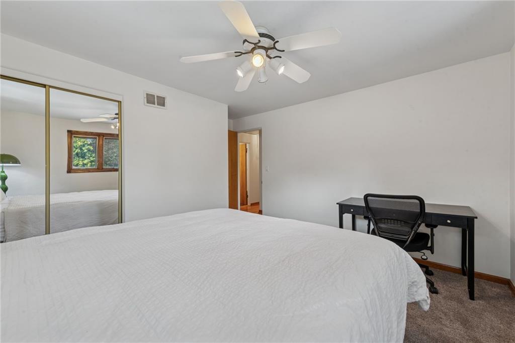 422 Decatur Avenue Pittsburgh, PA 15221 - Photo 17 of 35 Gallery Image 17