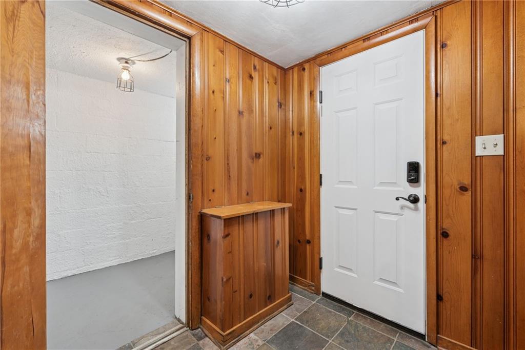 422 Decatur Avenue Pittsburgh, PA 15221 - Photo 27 of 35 Gallery Image 27