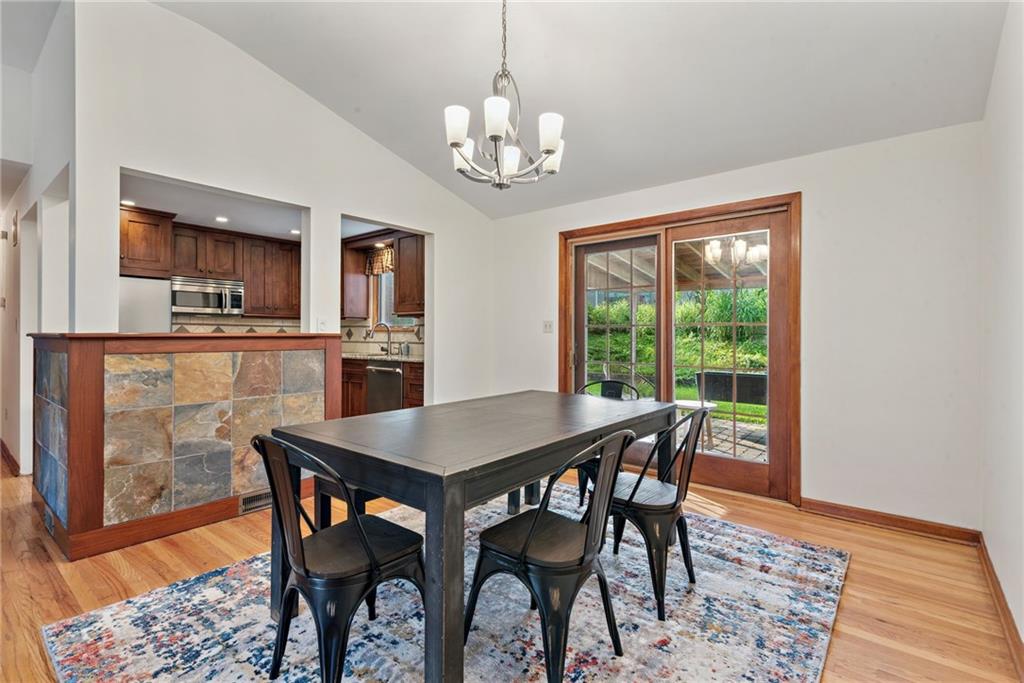 422 Decatur Avenue Pittsburgh, PA 15221 - Photo 8 of 35 Gallery Image 8