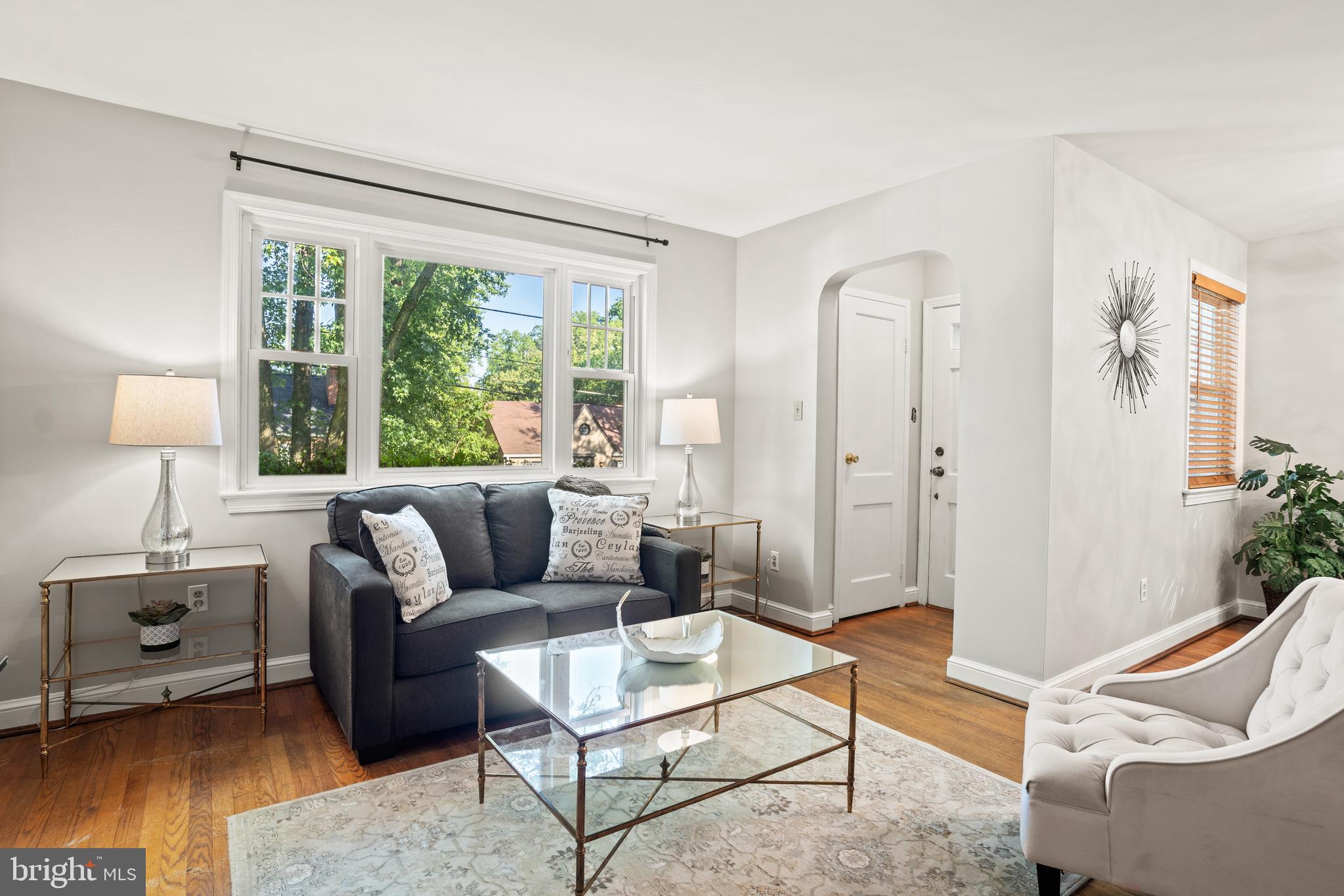9910 Markham Street Silver Spring, MD 20901 - Photo 4 of 23