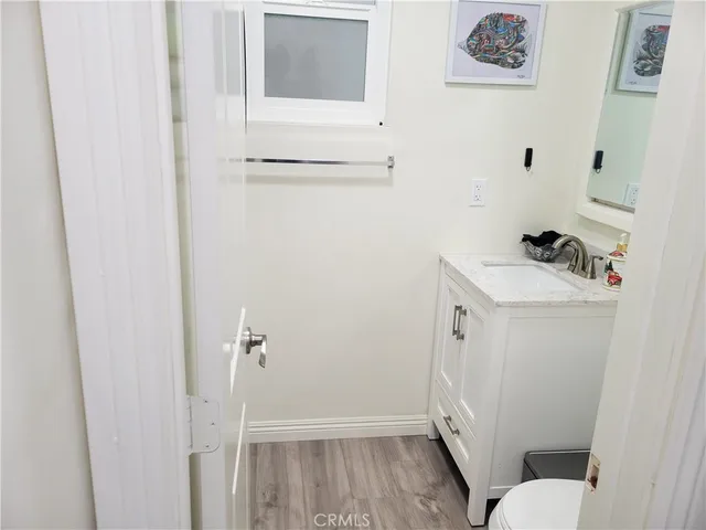 $4,650 | 211 13th Street, Seal Beach, CA 90740