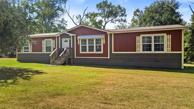 $316,000 | 77 Twin Creek Drive, Huntsville, TX 77320