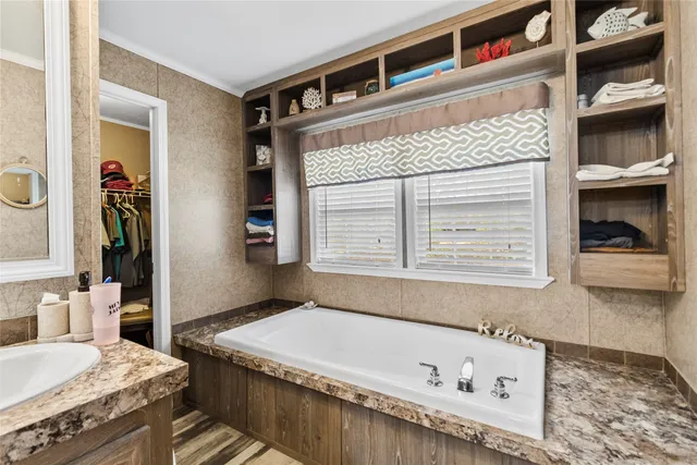 $316,000 | 77 Twin Creek Drive, Huntsville, TX 77320