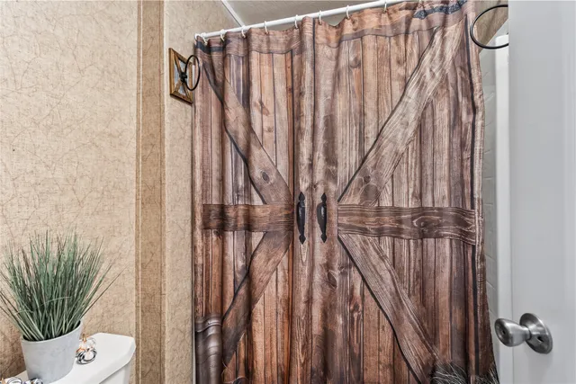 $316,000 | 77 Twin Creek Drive, Huntsville, TX 77320