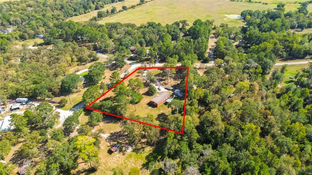 $316,000 | 77 Twin Creek Drive, Huntsville, TX 77320