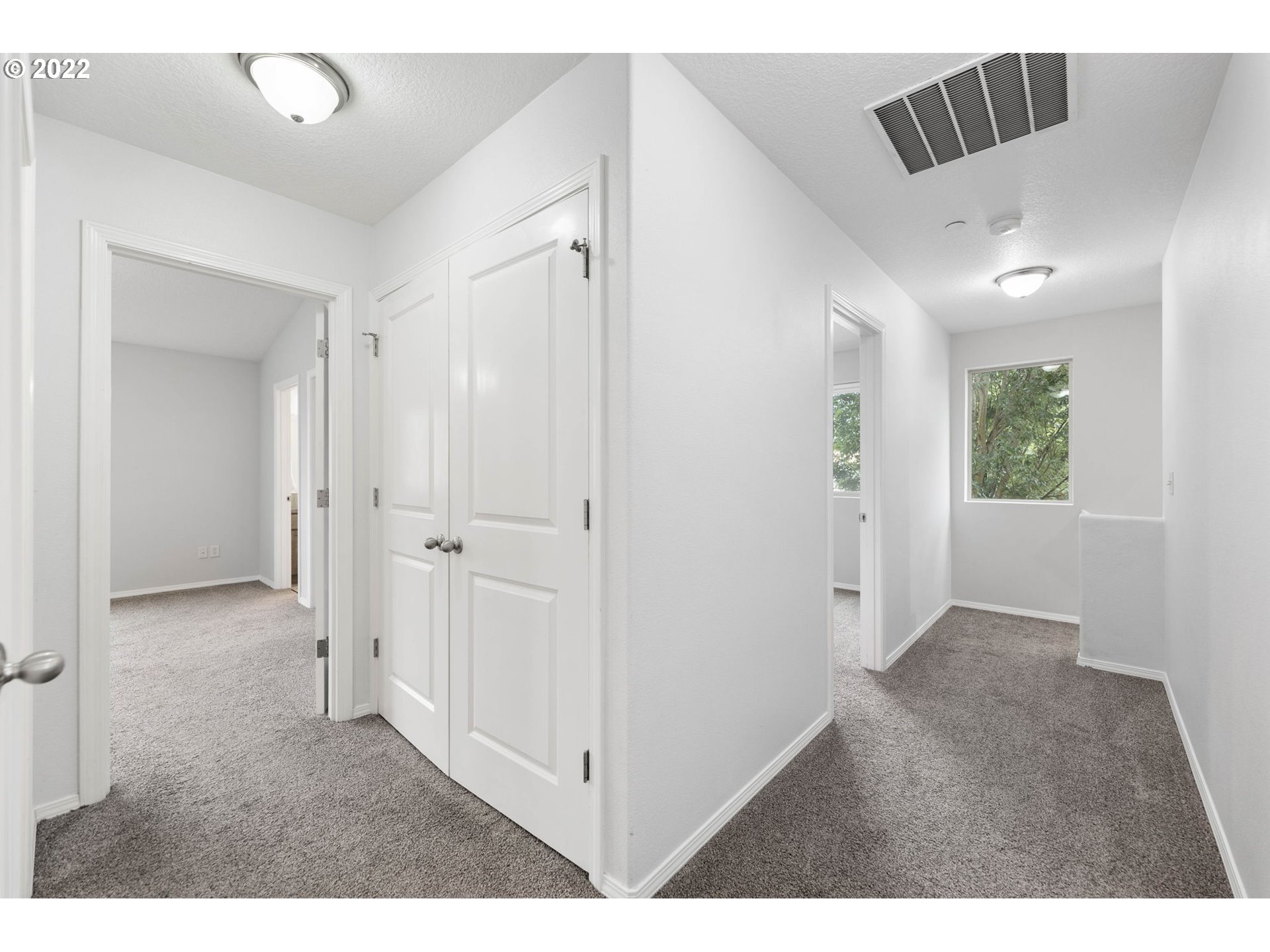 3301 Northwest 47th Drive Camas, WA 98607 - Photo 17 of 32 a view of a hallway and closet