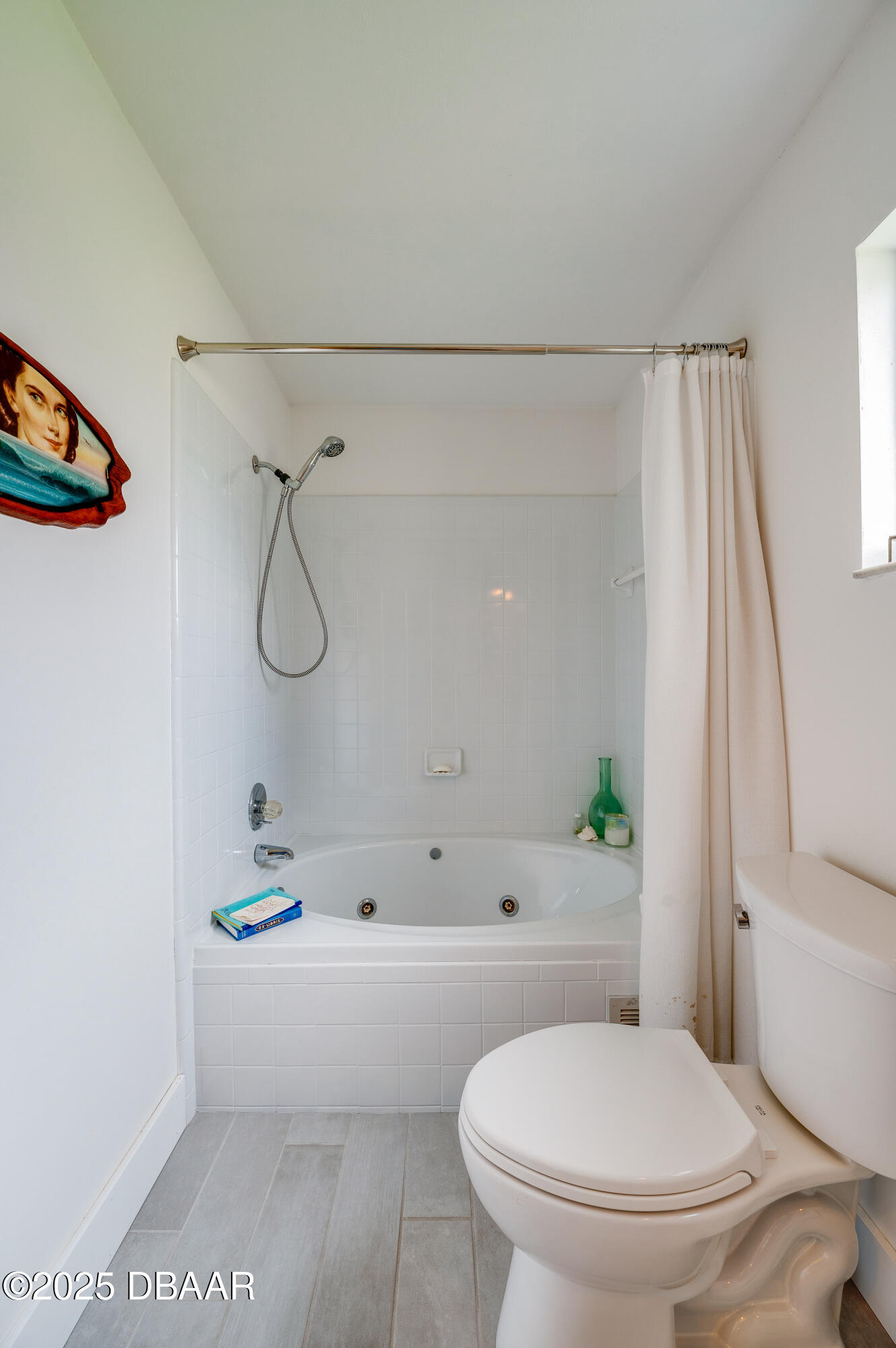 4712 Dixie Drive Ponce Inlet, FL 32127 - Photo 14 of 33 Guest Bathroom