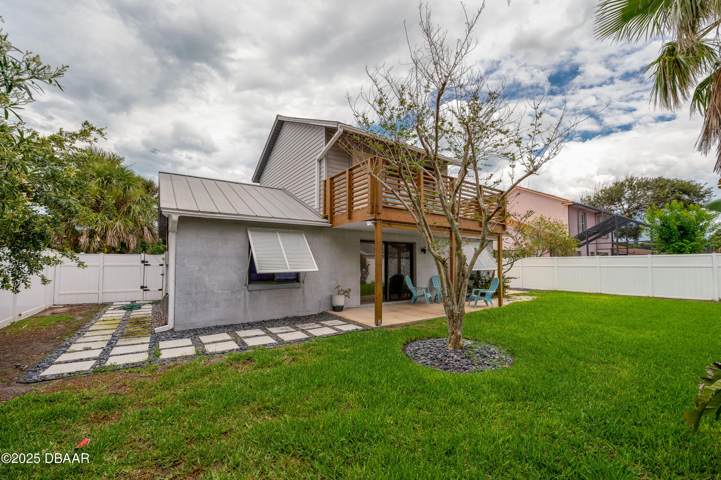 4712 Dixie Drive Ponce Inlet, FL 32127 - Photo 25 of 33 Backyard