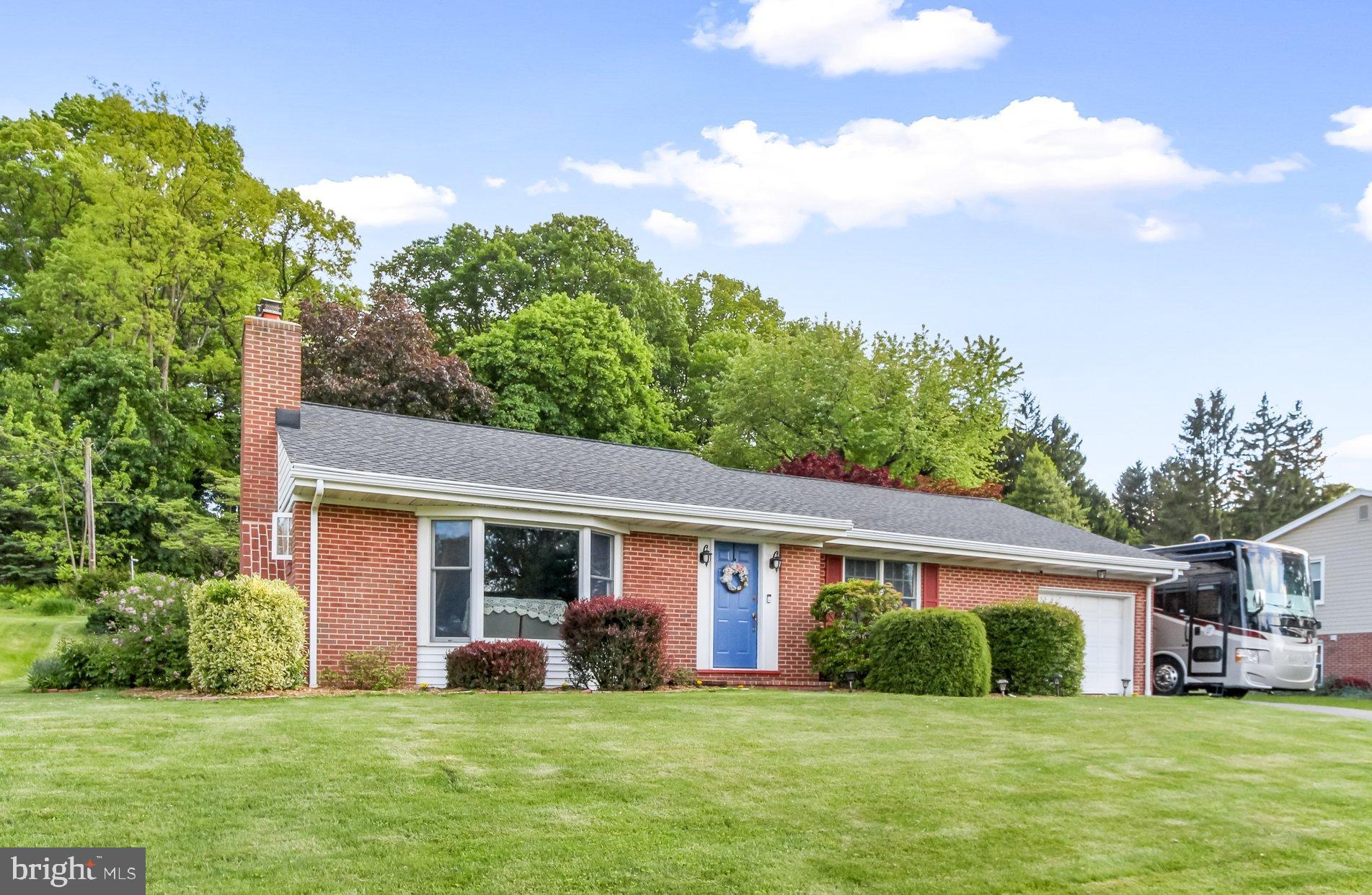 3380 Kingston Road York, PA 17402 - Photo 2 of 34 Gallery Image 2