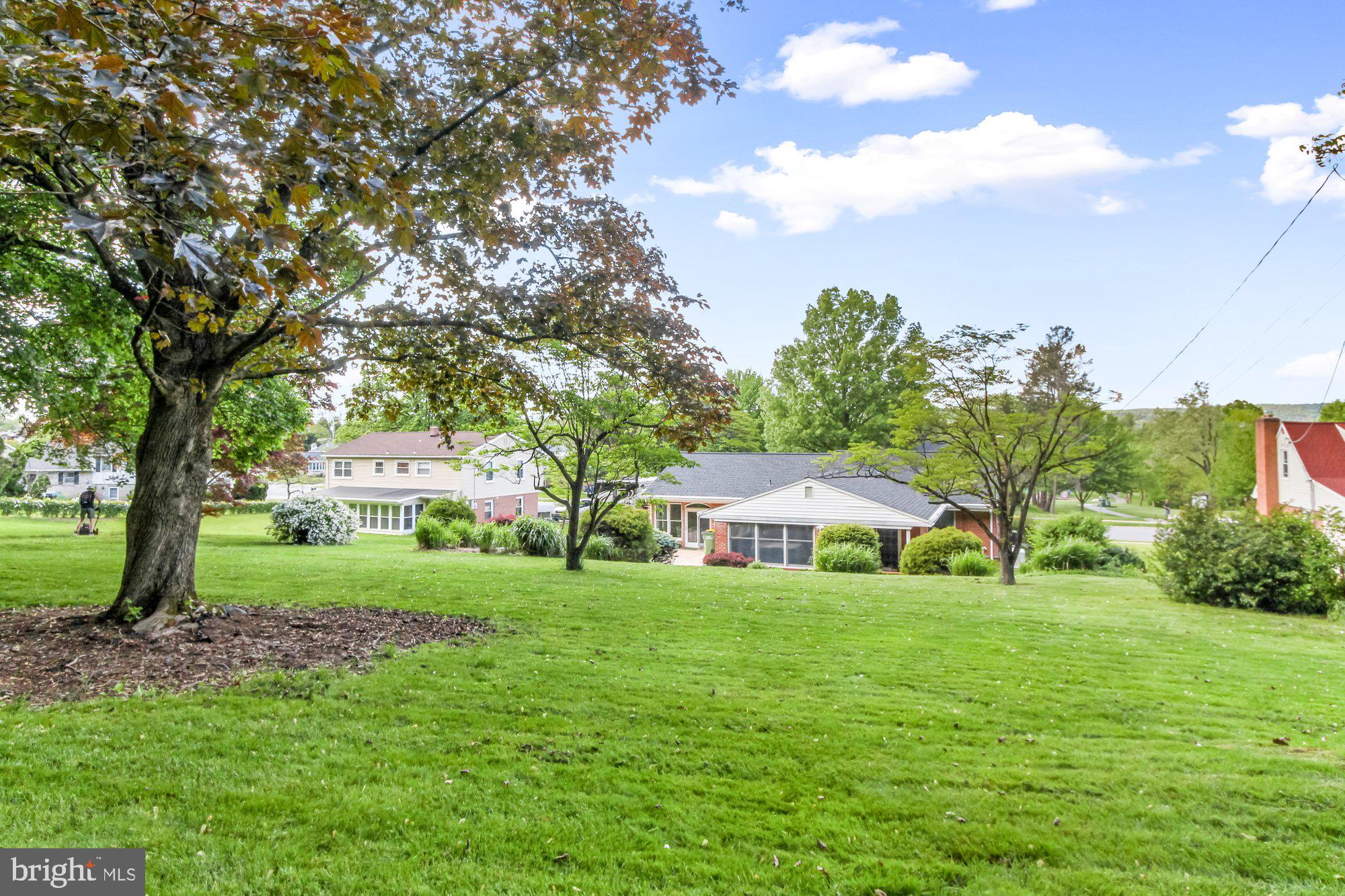3380 Kingston Road York, PA 17402 - Photo 32 of 34 Gallery Image 32