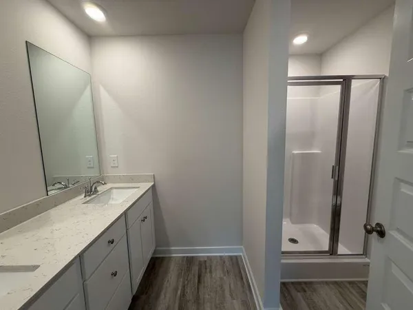 $2,100 | 47 South Main Deck Drive, Freeport, FL 32439
