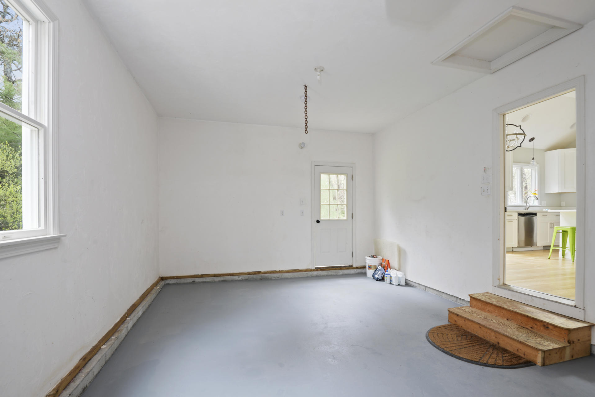 11 Quanset Road Orleans, MA 02653 - Photo 18 of 27 an empty room with windows