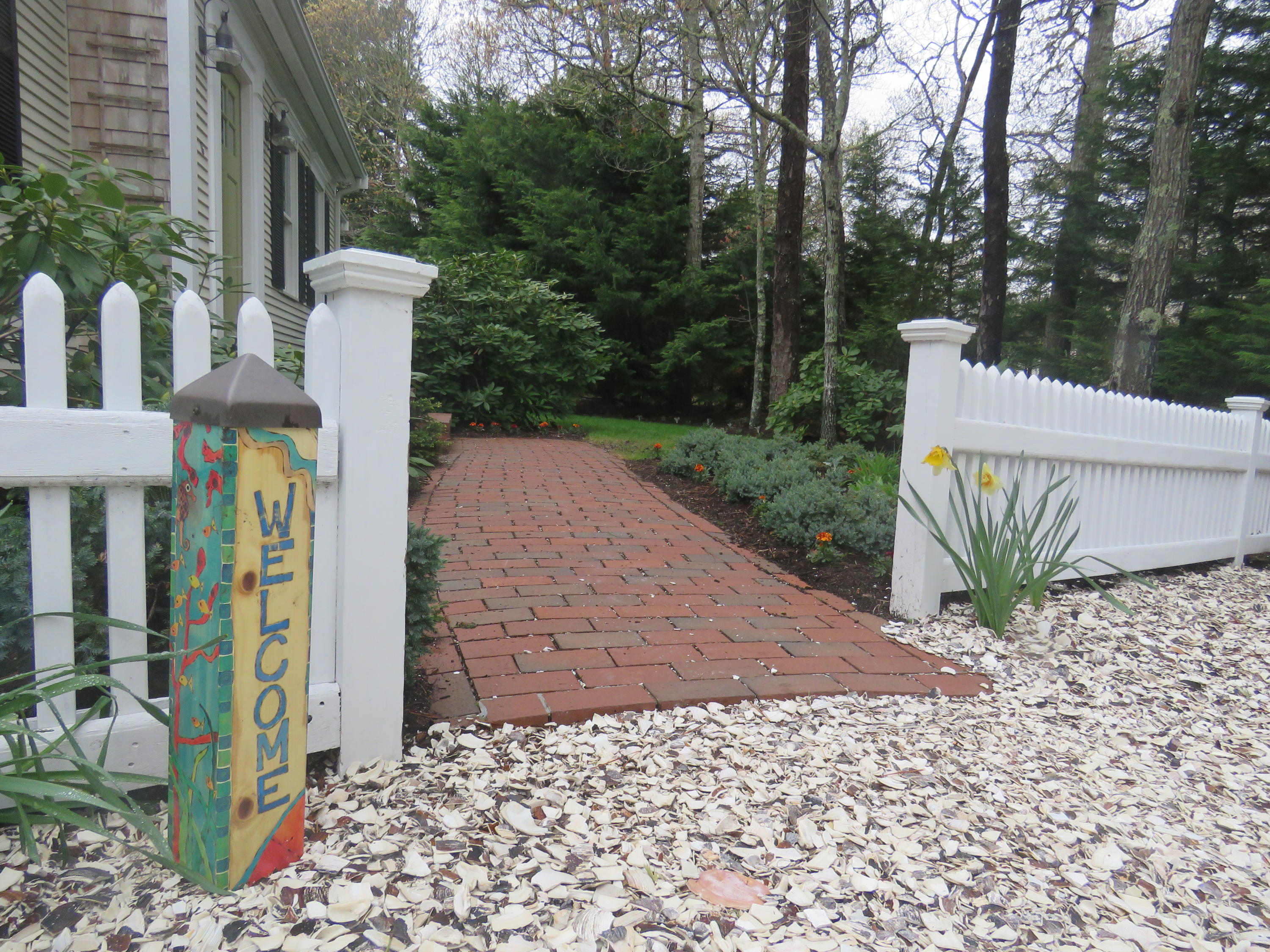 11 Quanset Road Orleans, MA 02653 - Photo 3 of 27