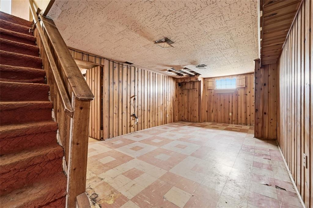 328 Ruthwood Avenue Pittsburgh, PA 15227 - Photo 23 of 32 a view of an empty room with stairs