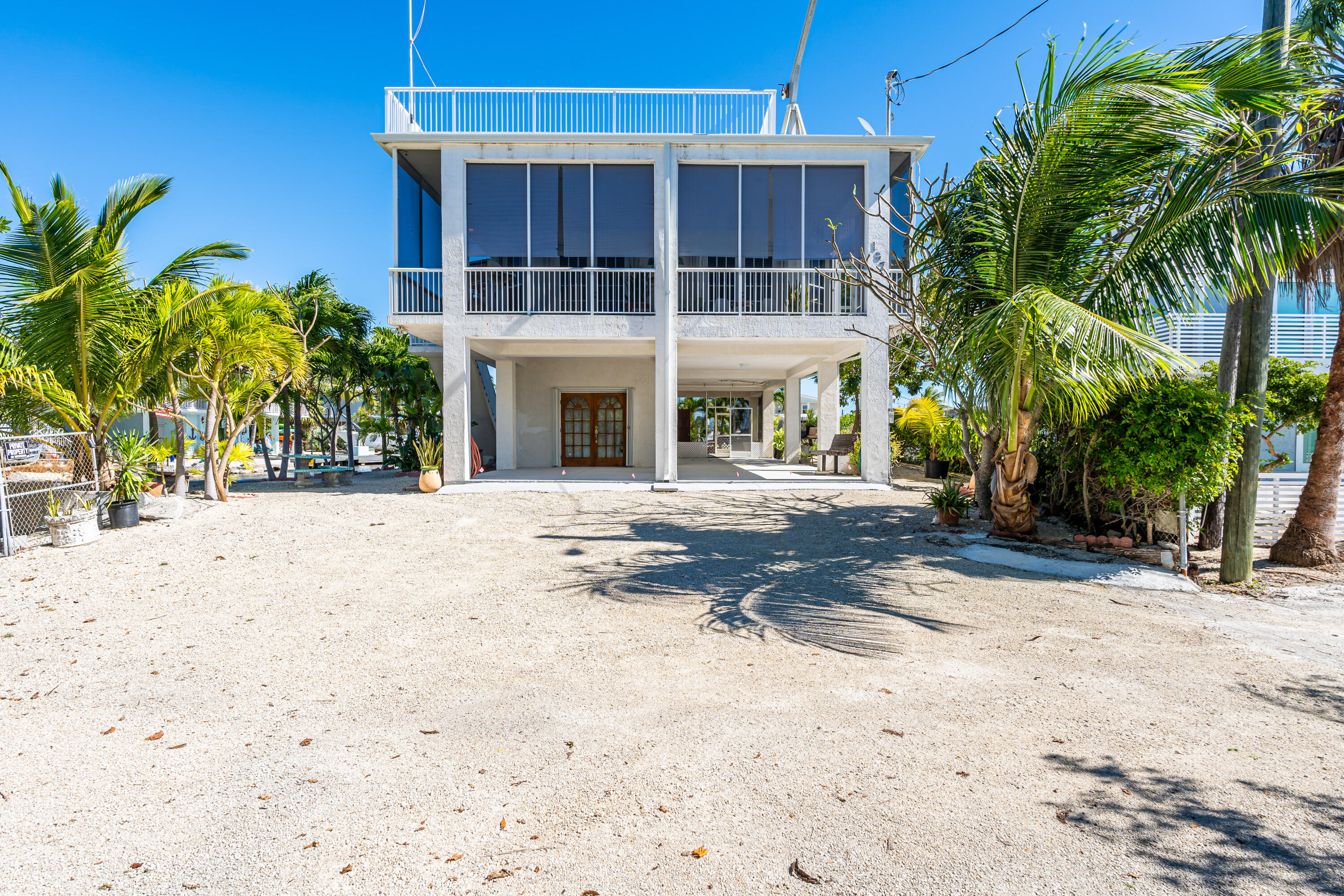 187 Grassy Road Key Largo, FL 33037 - Photo 4 of 66 187GrassyRd-13