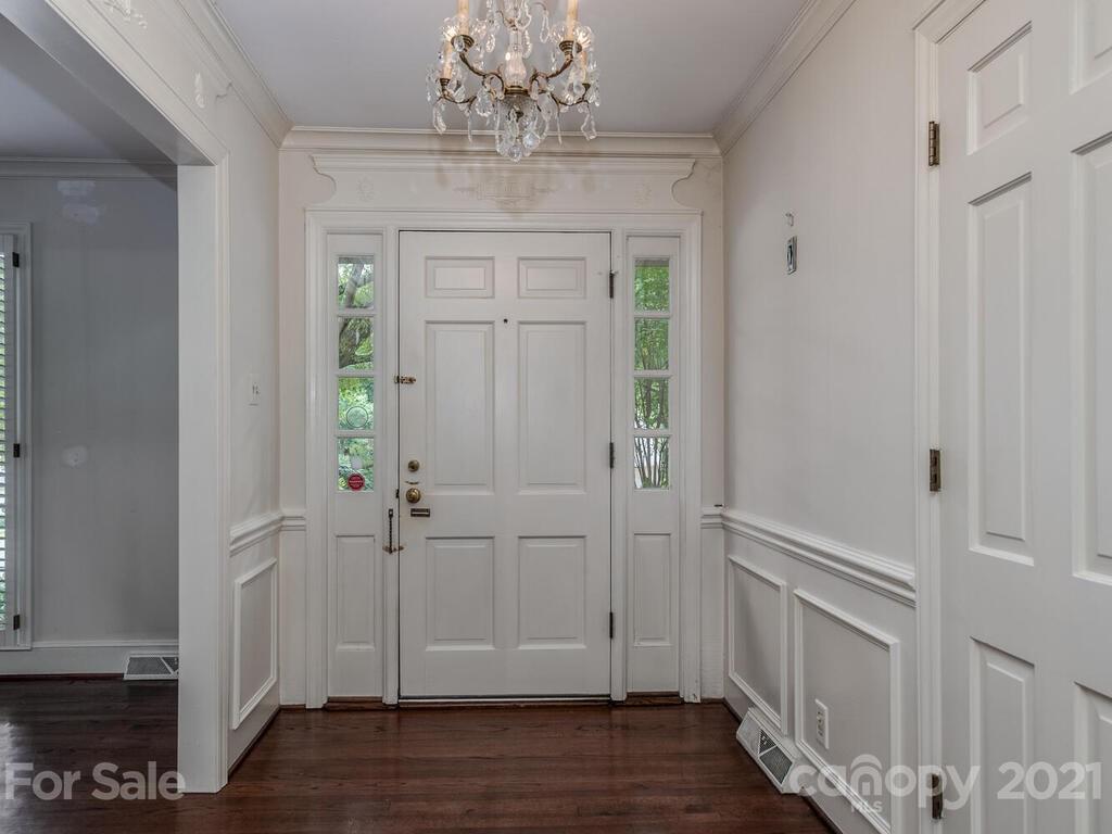 2930 Wickersham Road Charlotte, NC 28211 - Photo 2 of 25 wooden floor in an empty room