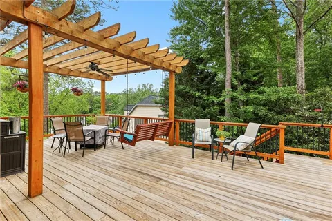 $795,000 | 11070 Pennbrooke Crossing, Johns Creek, GA 30097