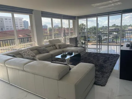 $660,000 | 2049 South Ocean Drive, Unit 401, Hallandale Beach, FL 33009