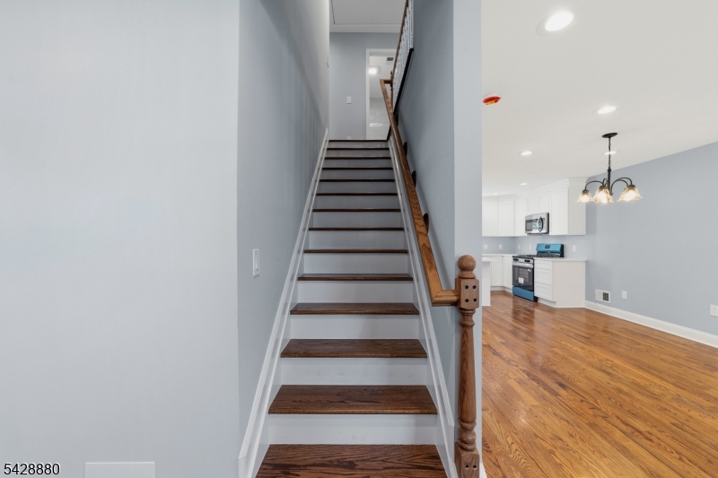 270 Alpine Way Old Bridge, NJ 08879 - Photo 12 of 35