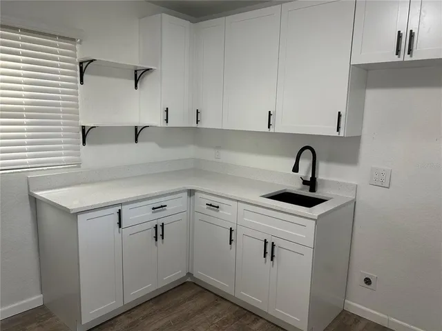 $1,500 | 21828 Virginia Drive, Astor, FL 32102