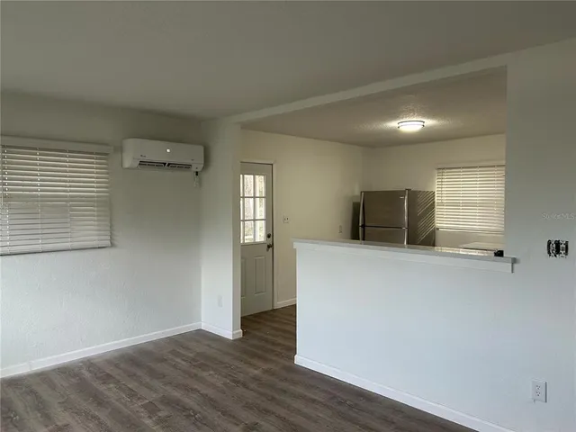 $1,500 | 21828 Virginia Drive, Astor, FL 32102