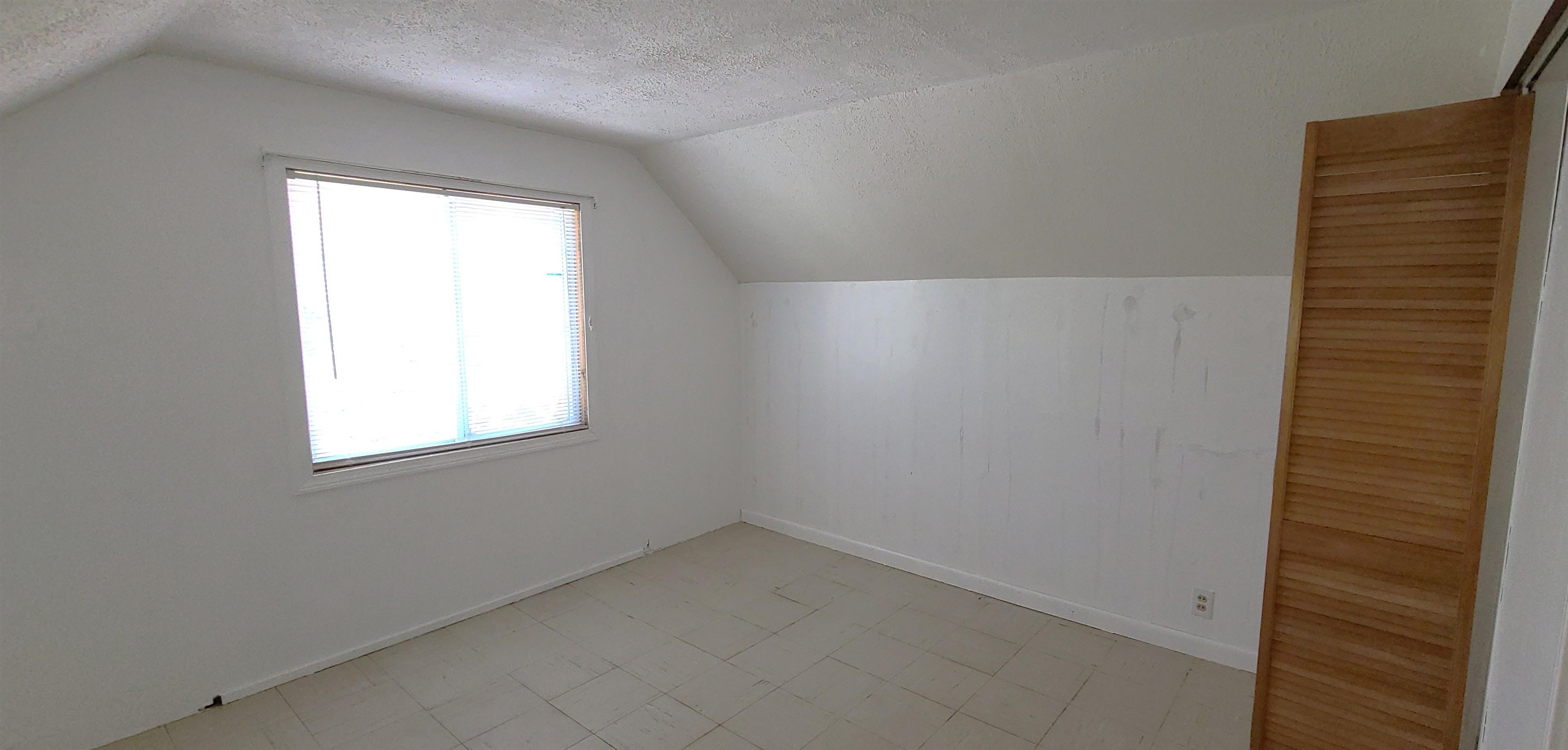 51 Applevale Drive Dover, NH 03820 - Photo 14 of 27