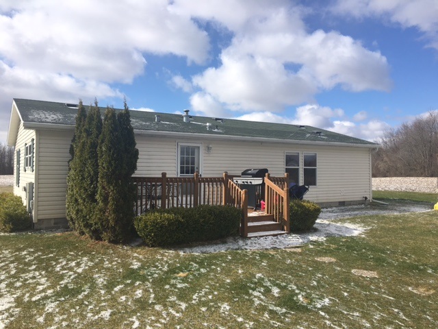 10423 North Rich Road Alma, MI 48801 - Photo 3 of 23 1814166-2.JPG