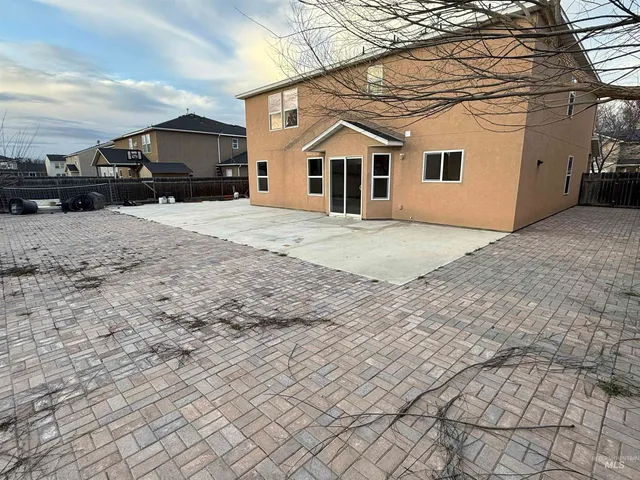 $3,500 | 2023 West Michelle Drive, Nampa, ID 83651