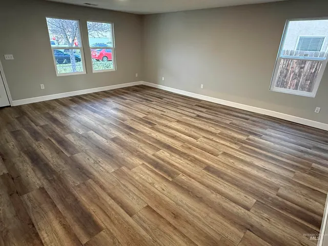 $3,500 | 2023 West Michelle Drive, Nampa, ID 83651