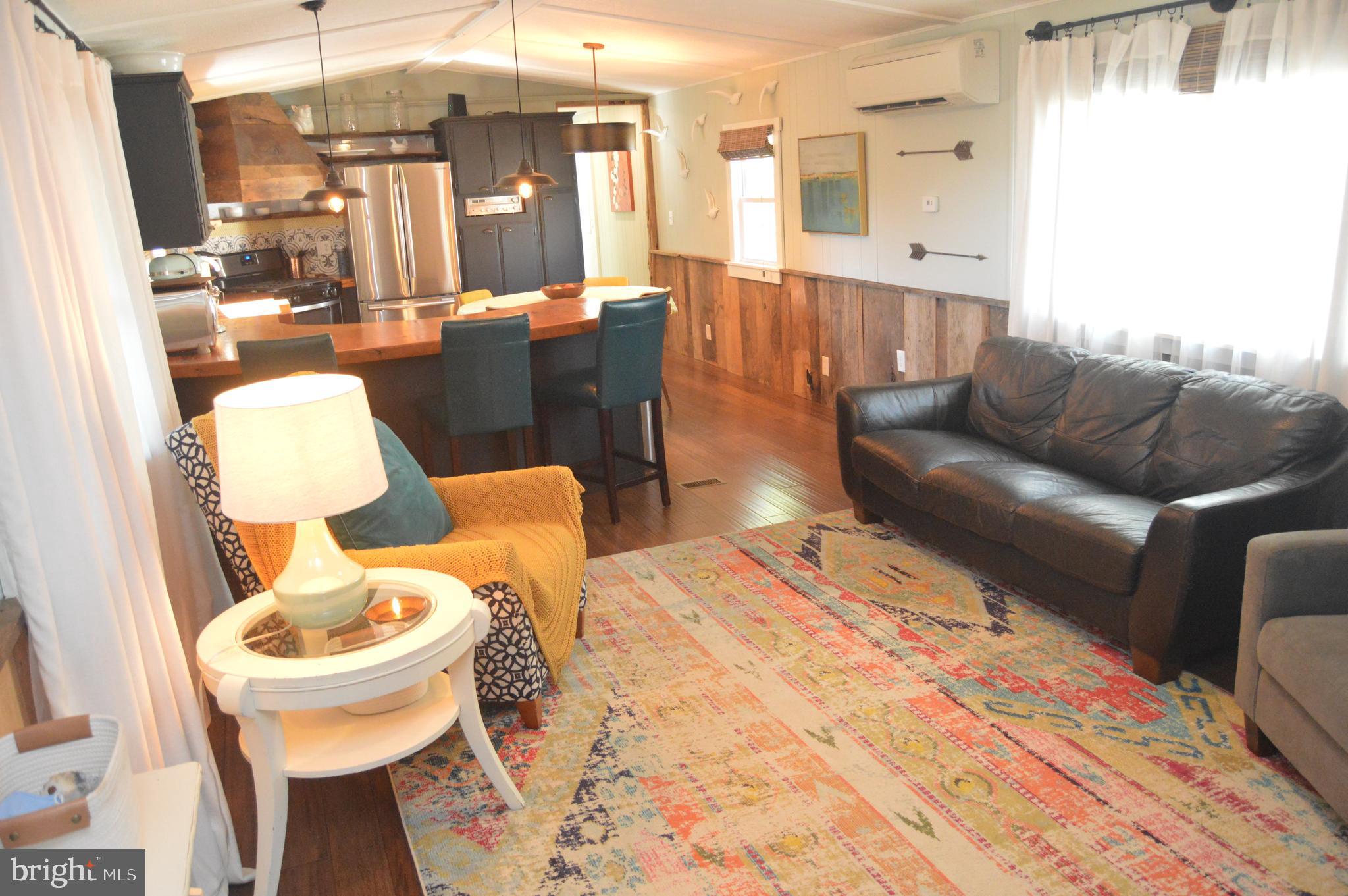 25 Bordic Road Reading, PA 19606 - Photo 2 of 40 Living Room looking the Kitchen