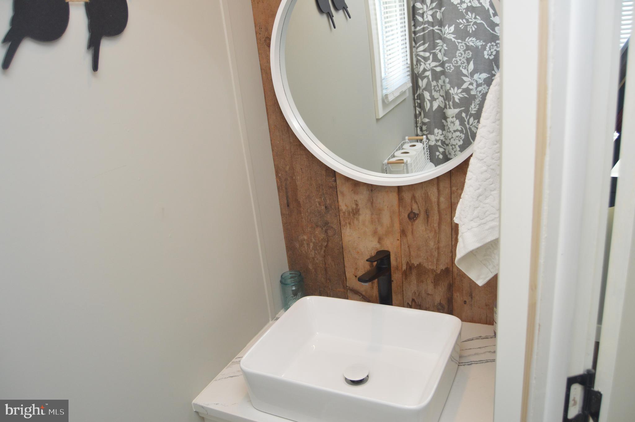 25 Bordic Road Reading, PA 19606 - Photo 31 of 40 Bath 2